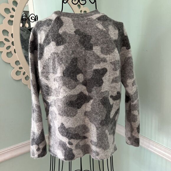 Athleta Women's Gray Alpaca Merino Wool Undercover Camo Pullover Sweater Small - Picture 5 of 7